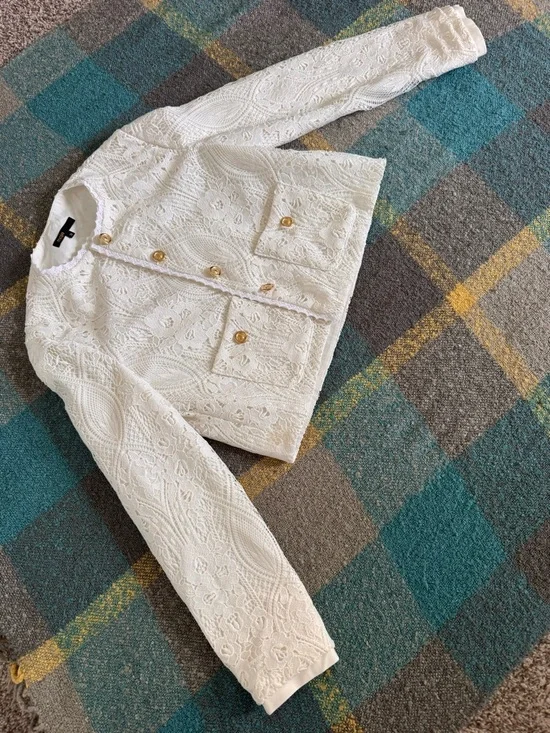 Maje White Cropped Crochet-Textured Button Jacket BNWOT - Picture 4 of 8